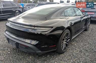 Седан Porsche Taycan 2021 в Луцьку