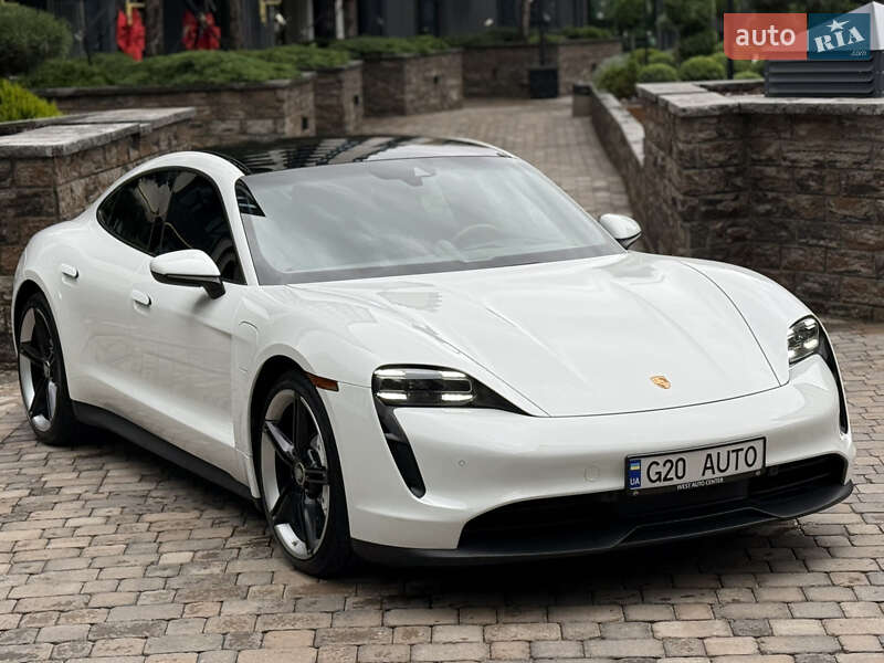 Седан Porsche Taycan 2021 в Киеве фото 12 Седан Porsche Taycan 2021 в Киеве