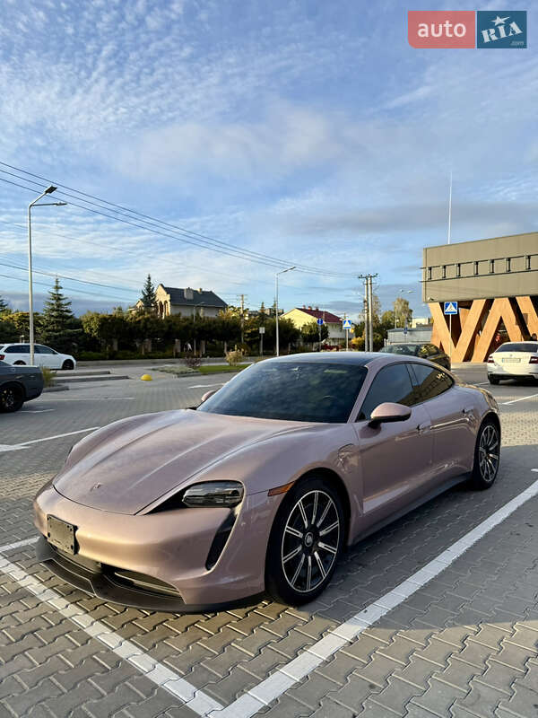 Седан Porsche Taycan 2021 в Києві фото 4 Седан Porsche Taycan 2021 в Києві