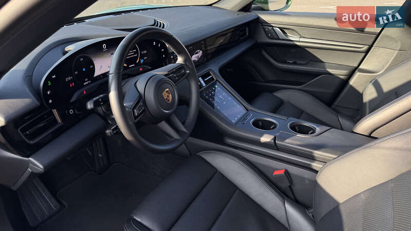 Седан Porsche Taycan 2022 в Києві фото 8 Седан Porsche Taycan 2022 в Києві