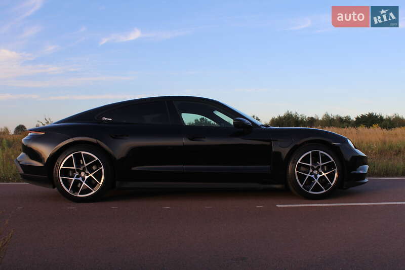Седан Porsche Taycan 2024 в Києві фото 5 Седан Porsche Taycan 2024 в Києві