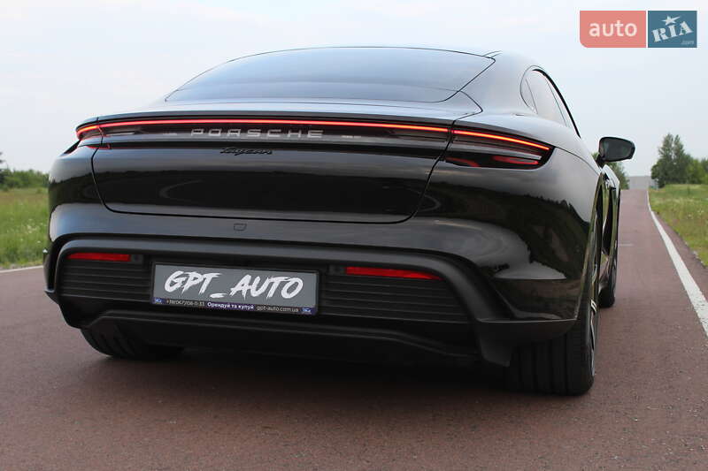 Седан Porsche Taycan 2025 в Києві фото 23 Седан Porsche Taycan 2025 в Києві