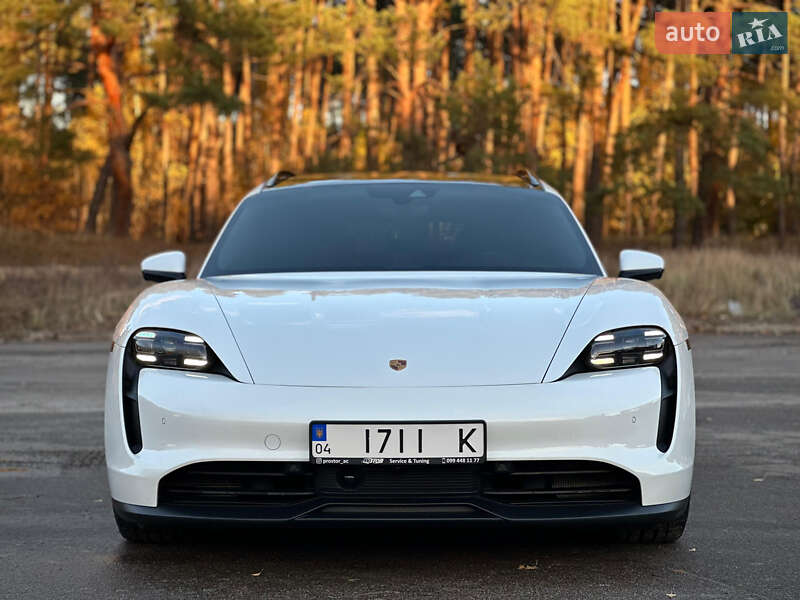 Седан Porsche Taycan 2023 в Киеве фото 9 Седан Porsche Taycan 2023 в Киеве