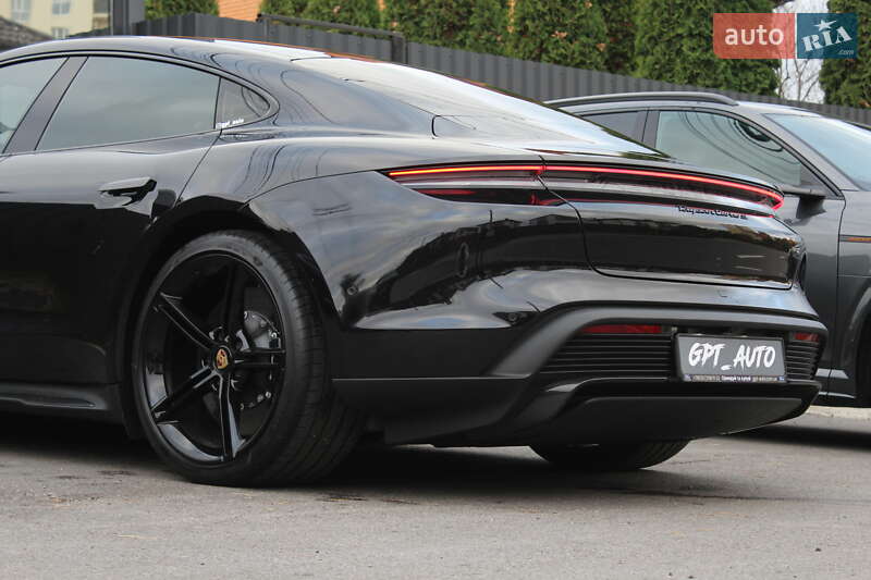Седан Porsche Taycan 2022 в Киеве фото 13 Седан Porsche Taycan 2022 в Киеве