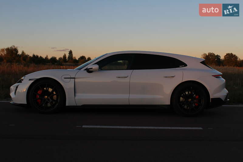Седан Porsche Taycan 2022 в Києві фото 9 Седан Porsche Taycan 2022 в Києві