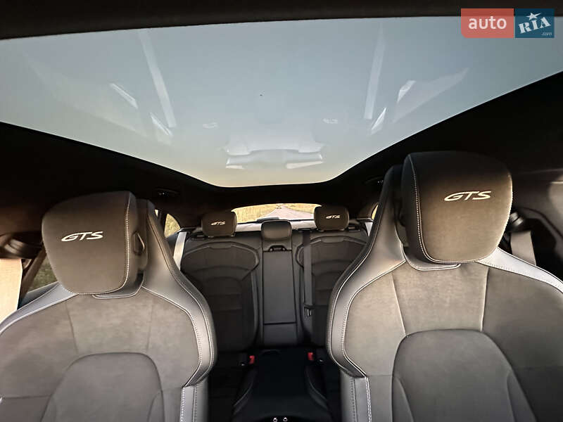 Седан Porsche Taycan 2022 в Києві фото 43 Седан Porsche Taycan 2022 в Києві