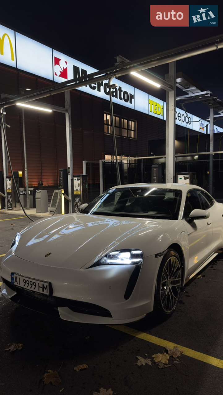 2019 Porsche Taycan - мініатюра 23