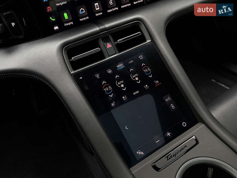 Седан Porsche Taycan 2019 в Киеве фото 19 Седан Porsche Taycan 2019 в Киеве