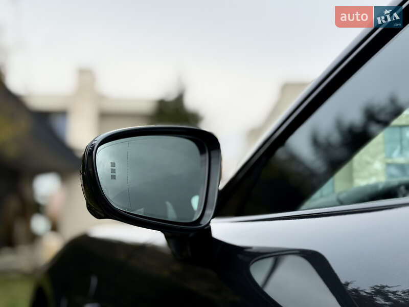 Седан Porsche Taycan 2021 в Львові фото 23 Седан Porsche Taycan 2021 в Львові