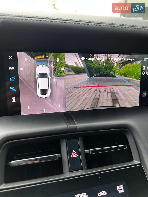 Седан Porsche Taycan 2022 в Киеве