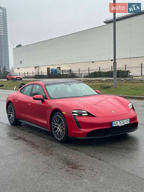 Седан Porsche Taycan 2020 в Киеве фото 15 Седан Porsche Taycan 2020 в Киеве