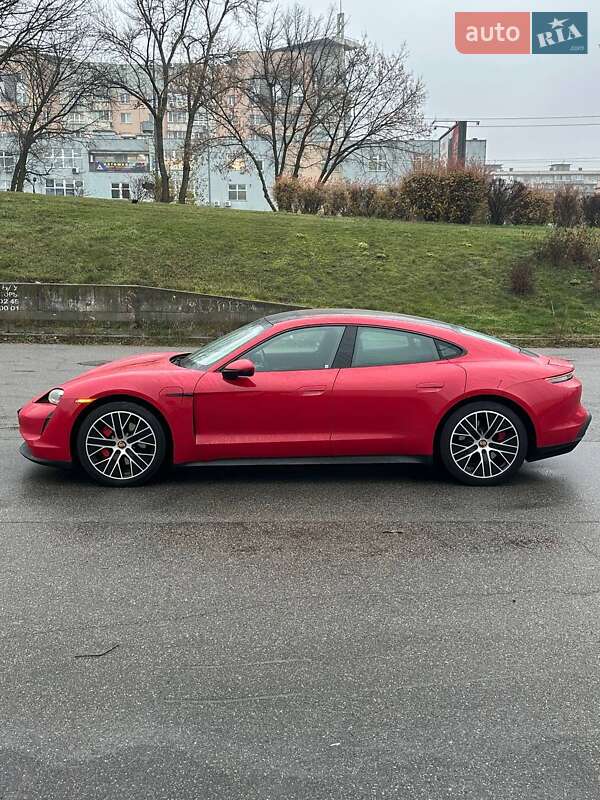 Седан Porsche Taycan 2020 в Киеве фото 5 Седан Porsche Taycan 2020 в Киеве