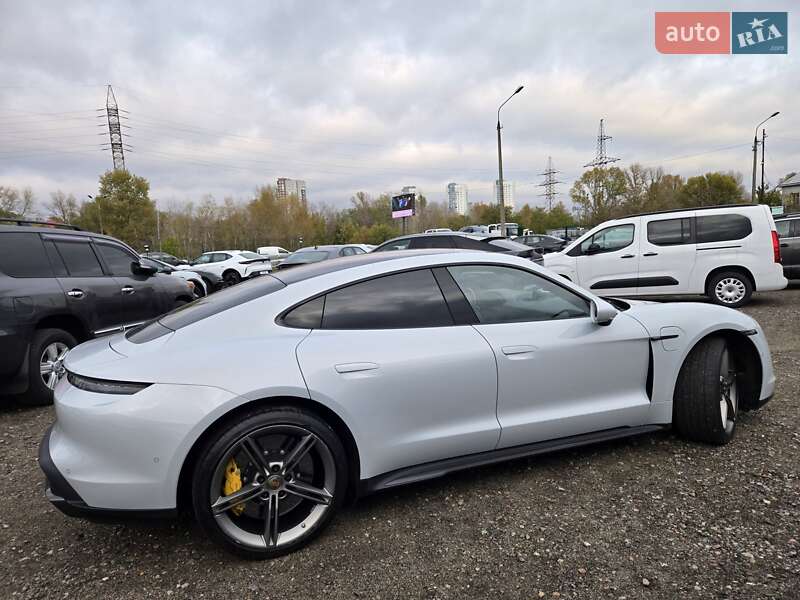 Седан Porsche Taycan 2021 в Киеве фото 11 Седан Porsche Taycan 2021 в Киеве