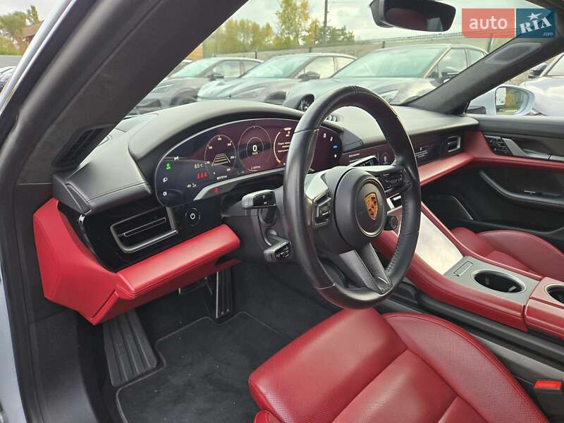 Седан Porsche Taycan 2021 в Киеве фото 31 Седан Porsche Taycan 2021 в Киеве