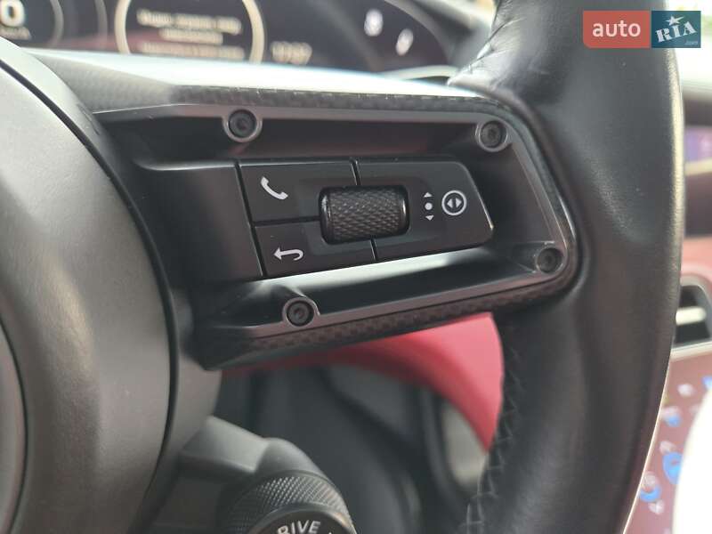 Седан Porsche Taycan 2021 в Киеве фото 36 Седан Porsche Taycan 2021 в Киеве