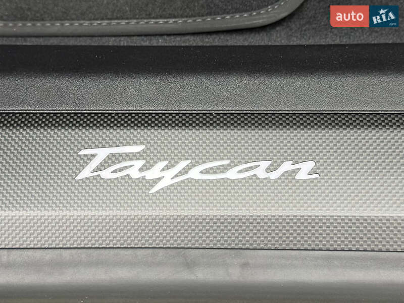 Седан Porsche Taycan 2022 в Киеве фото 32 Седан Porsche Taycan 2022 в Киеве