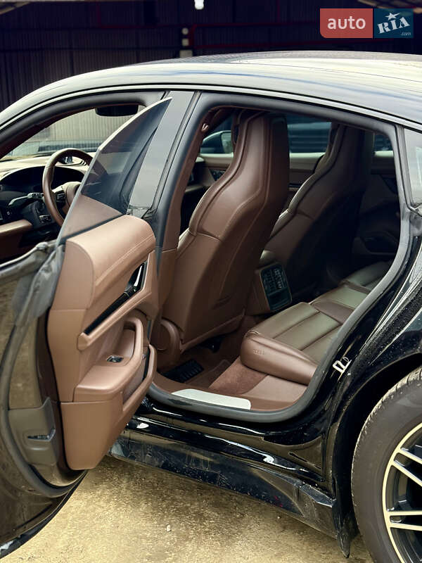 Седан Porsche Taycan 2023 в Коломые фото 11 Седан Porsche Taycan 2023 в Коломые