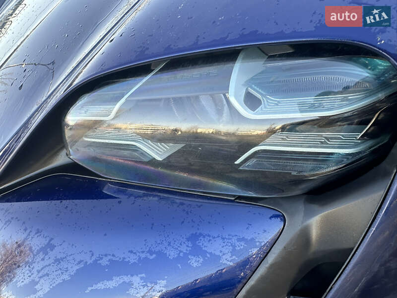 Седан Porsche Taycan 2020 в Ивано-Франковске фото 12 Седан Porsche Taycan 2020 в Ивано-Франковске
