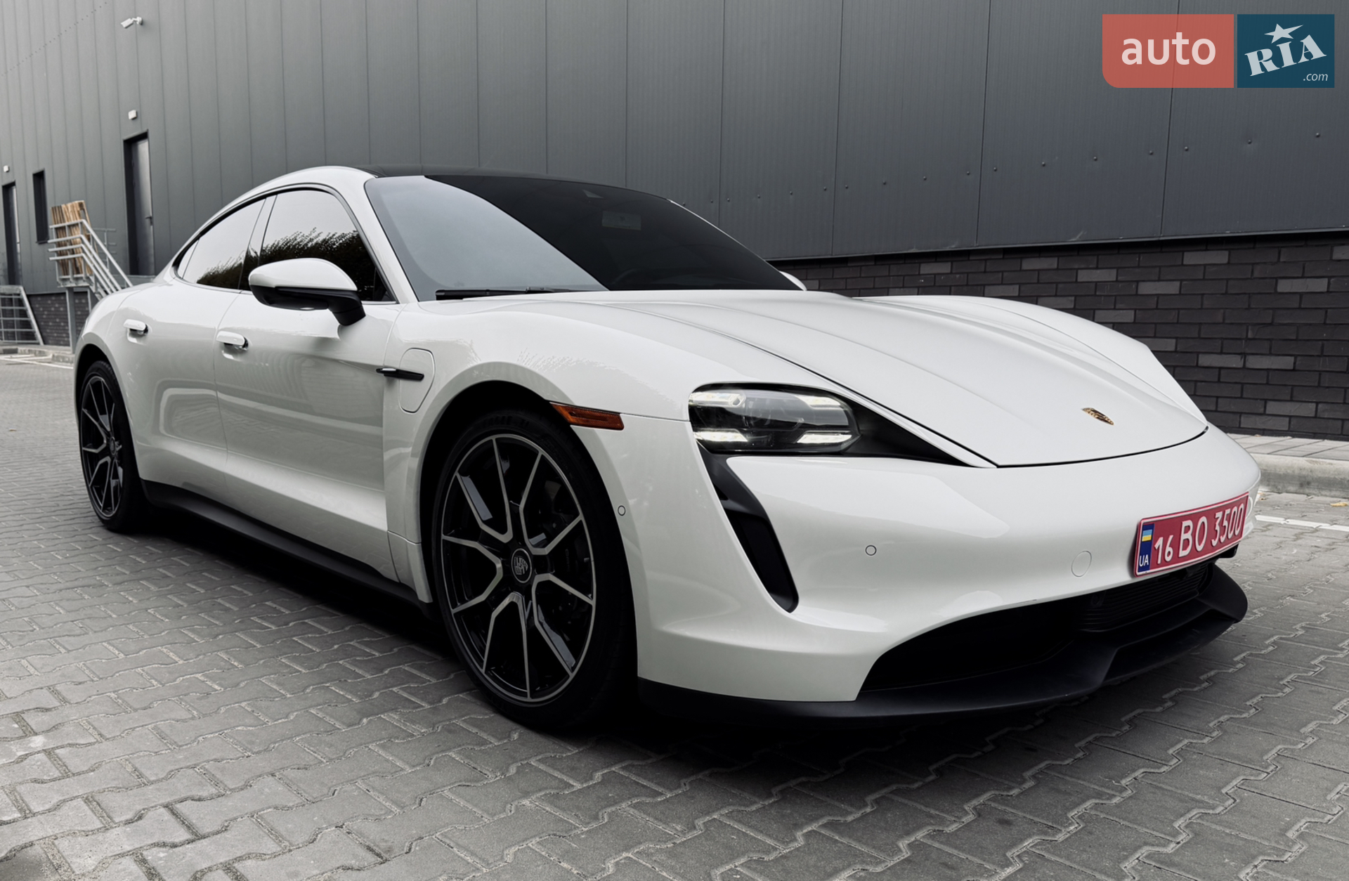2024 Porsche Taycan - мініатюра 4