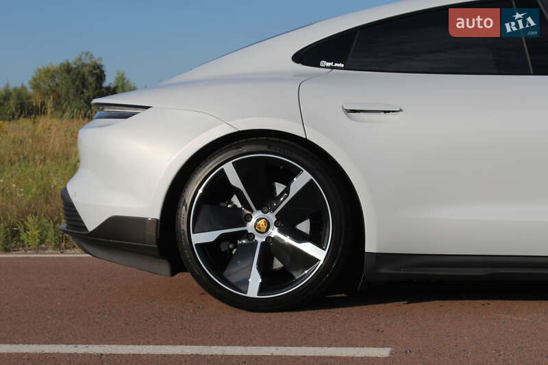 Седан Porsche Taycan 2023 в Києві фото 4 Седан Porsche Taycan 2023 в Києві