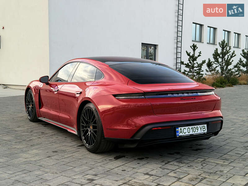 Седан Porsche Taycan 2020 в Луцке