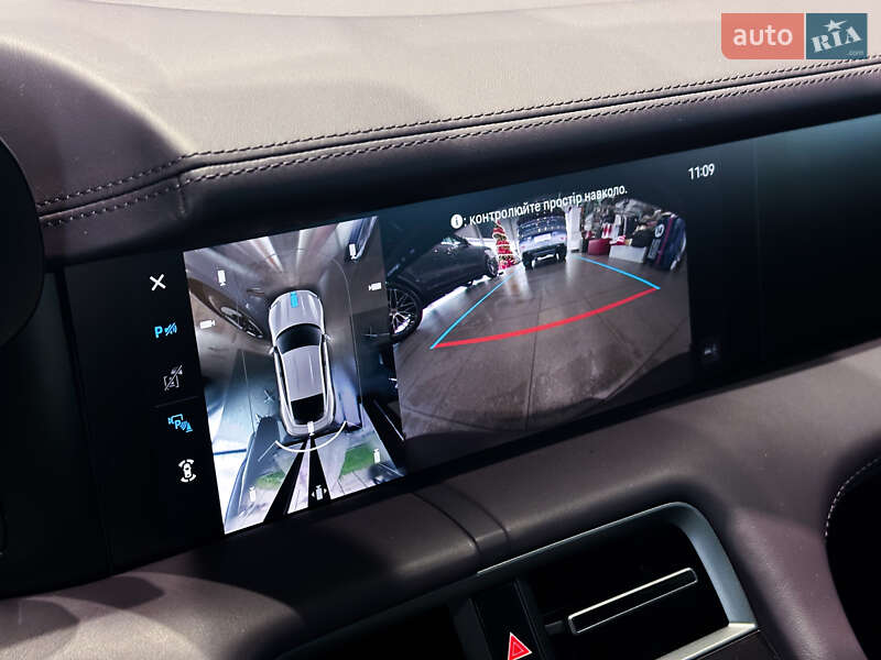 Седан Porsche Taycan 2025 в Одессе