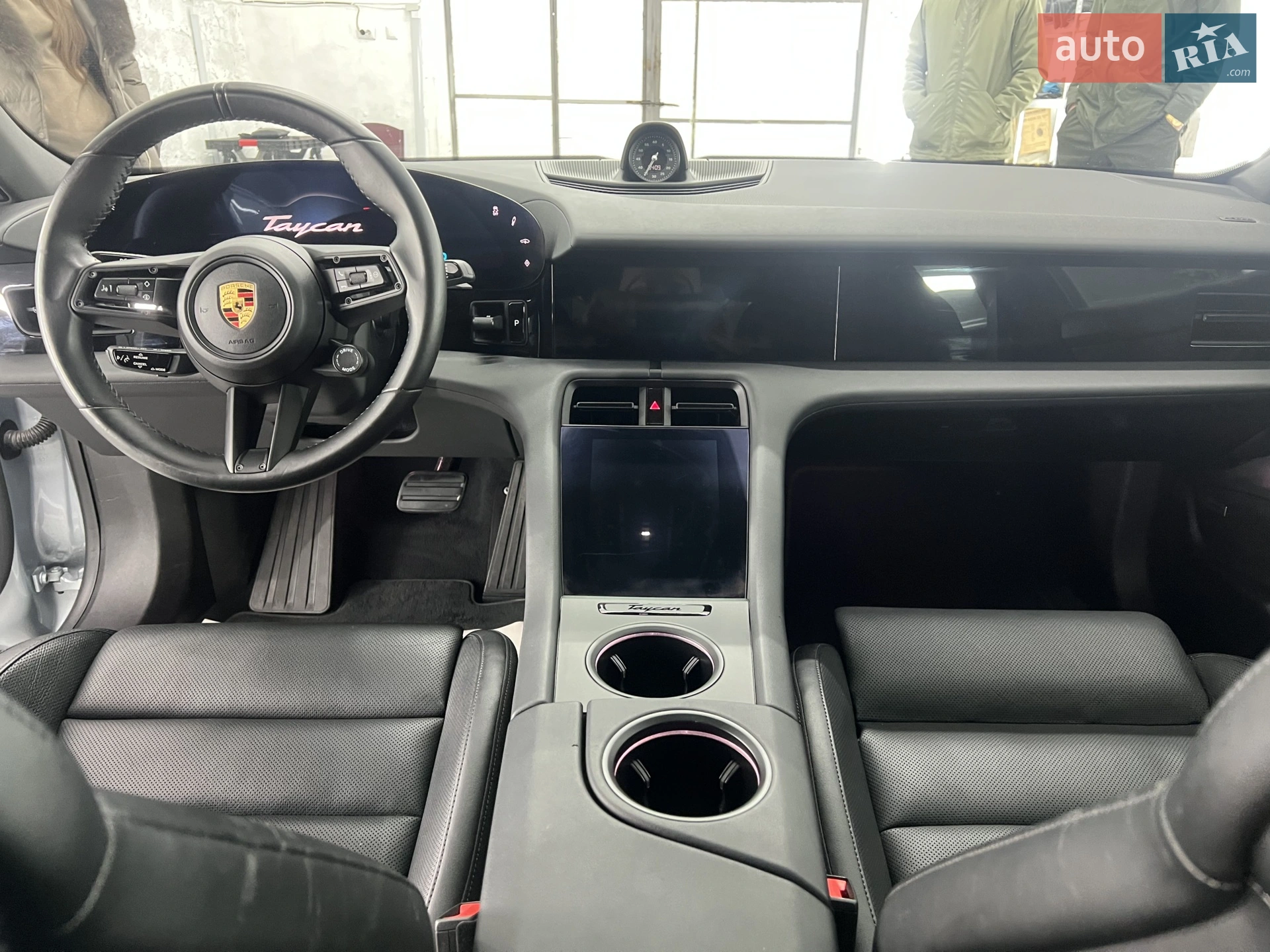 2021 Porsche Taycan - мініатюра 7