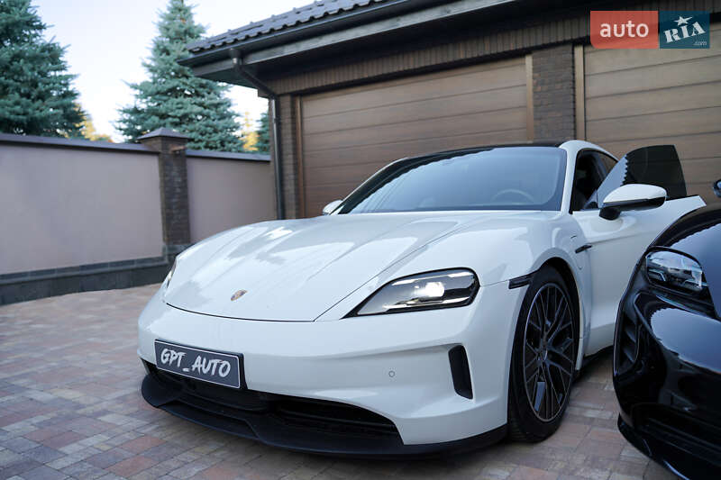 Седан Porsche Taycan 2024 в Києві фото 3 Седан Porsche Taycan 2024 в Києві