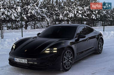 Седан Porsche Taycan 2020 в Луцке