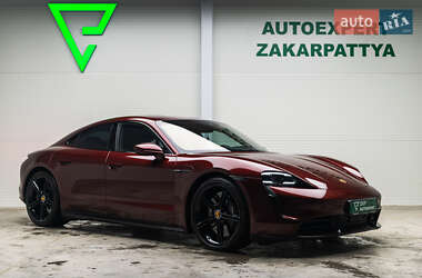 Седан Porsche Taycan 2021 в Мукачево