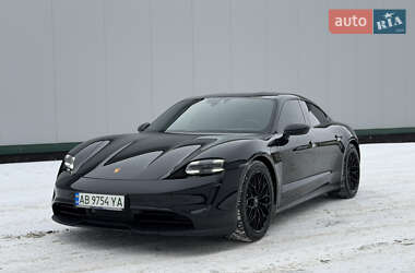 Седан Porsche Taycan 2021 в Виннице