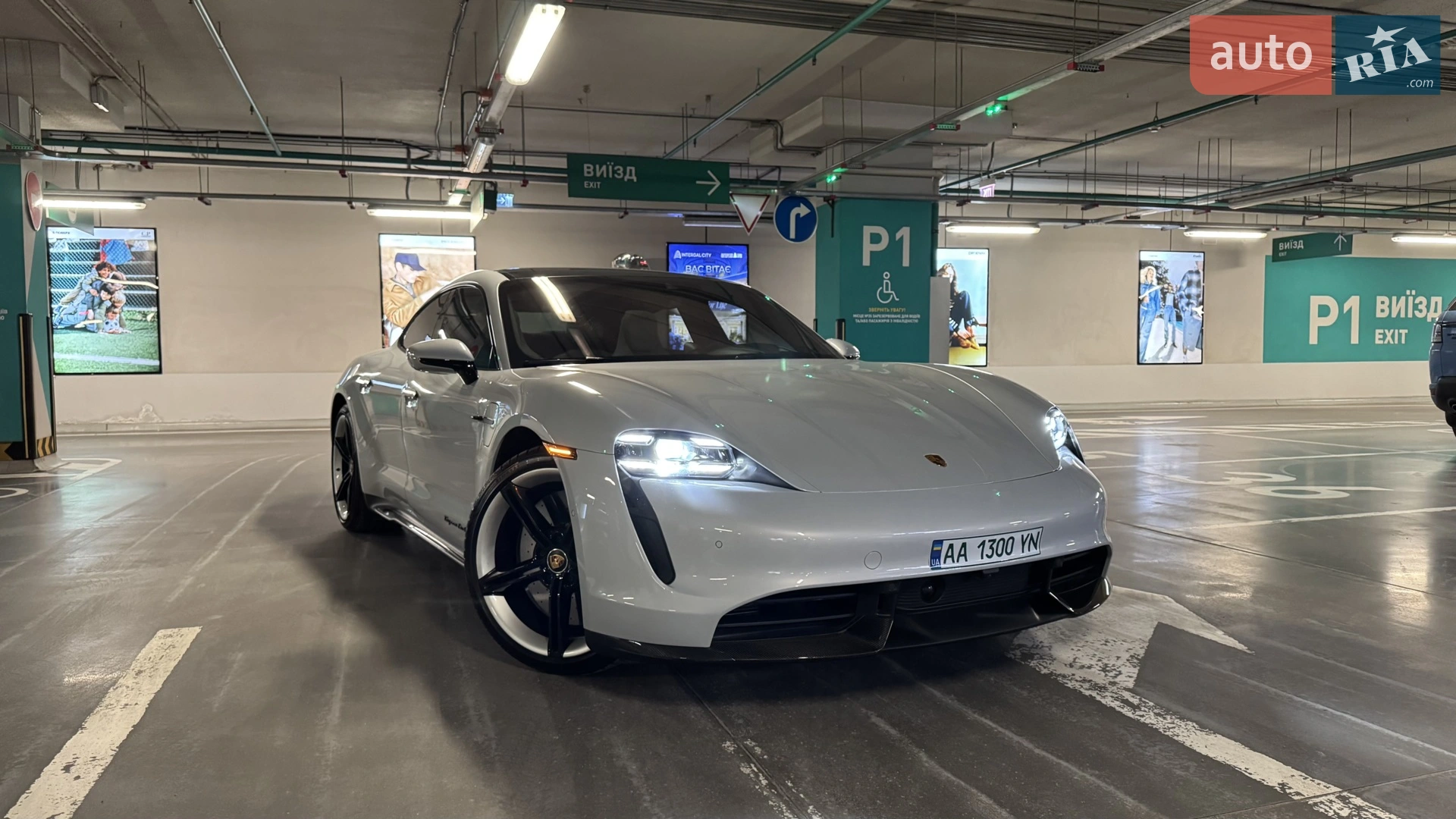 2022 Porsche Taycan - мініатюра 2