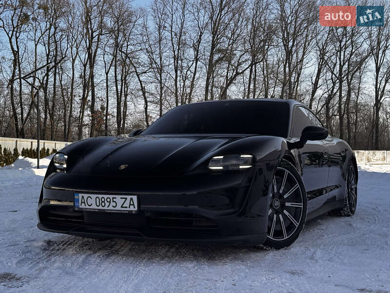 Porsche Taycan 2020