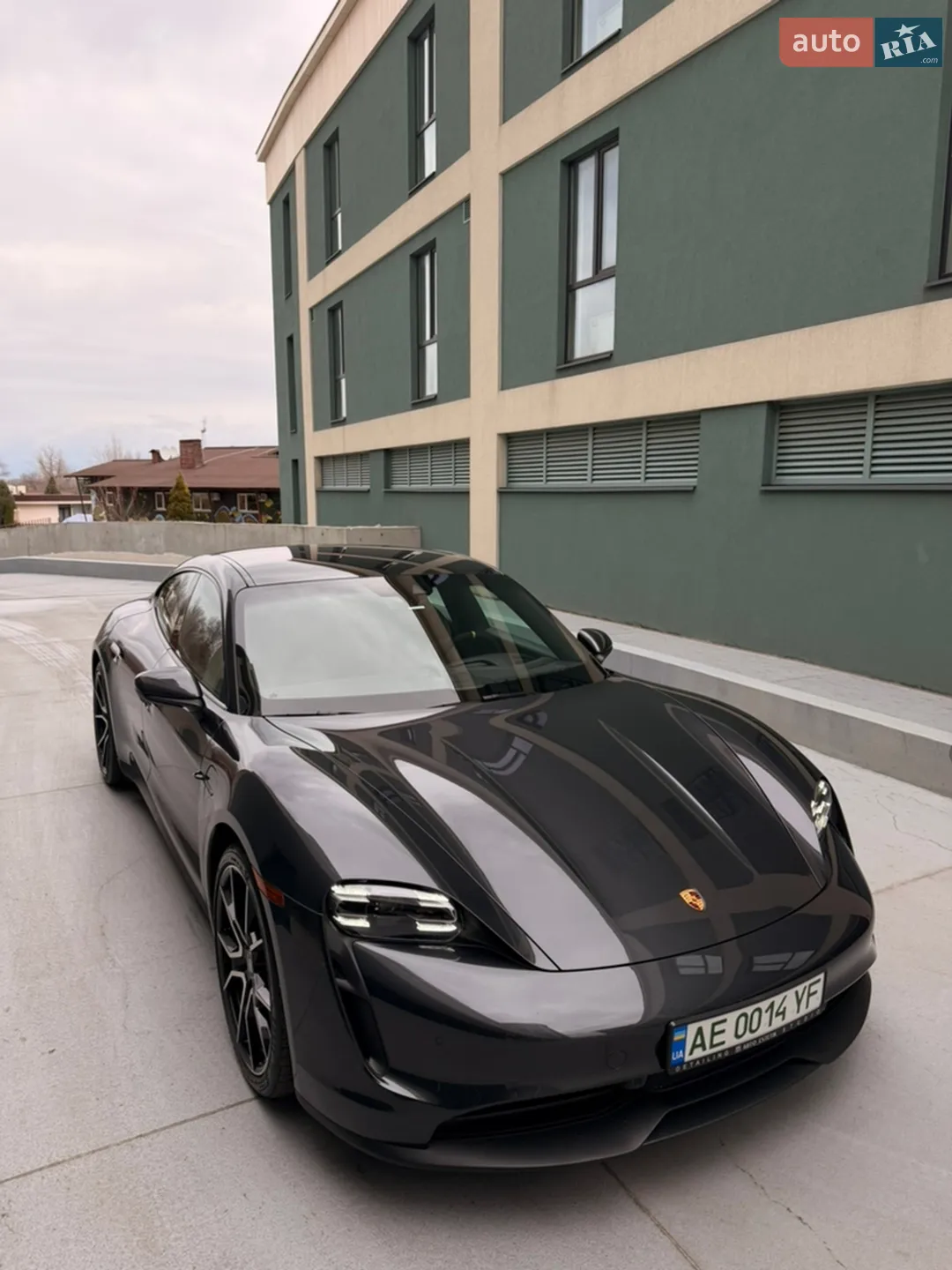 2023 Porsche Taycan - мініатюра 3