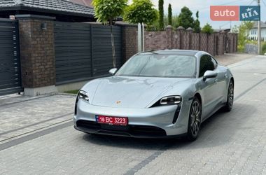 Седан Porsche Taycan 2021 в Луцьку