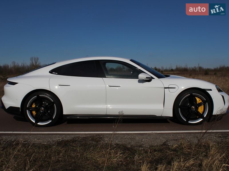 Седан Porsche Taycan 2020 в Киеве фото 24 Седан Porsche Taycan 2020 в Киеве