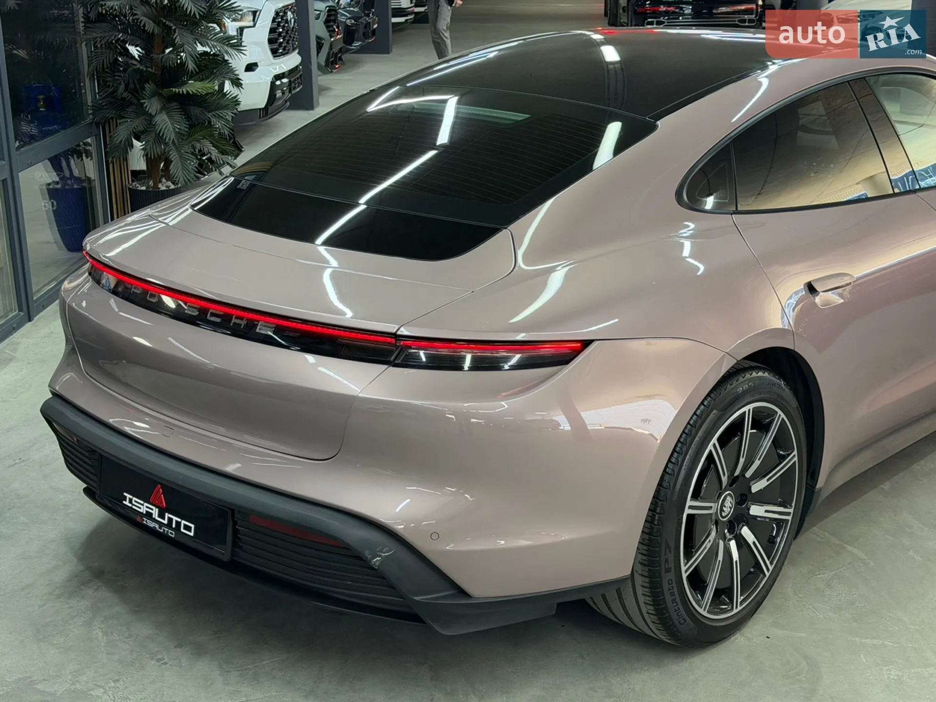 2021 Porsche Taycan - мініатюра 17