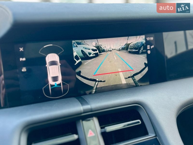 Седан Porsche Taycan 2023 в Києві