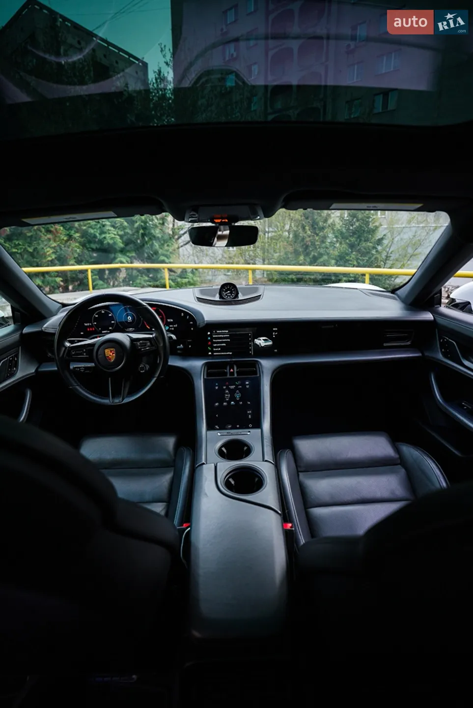 2020 Porsche Taycan - мініатюра 32