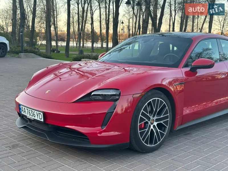 Porsche Taycan