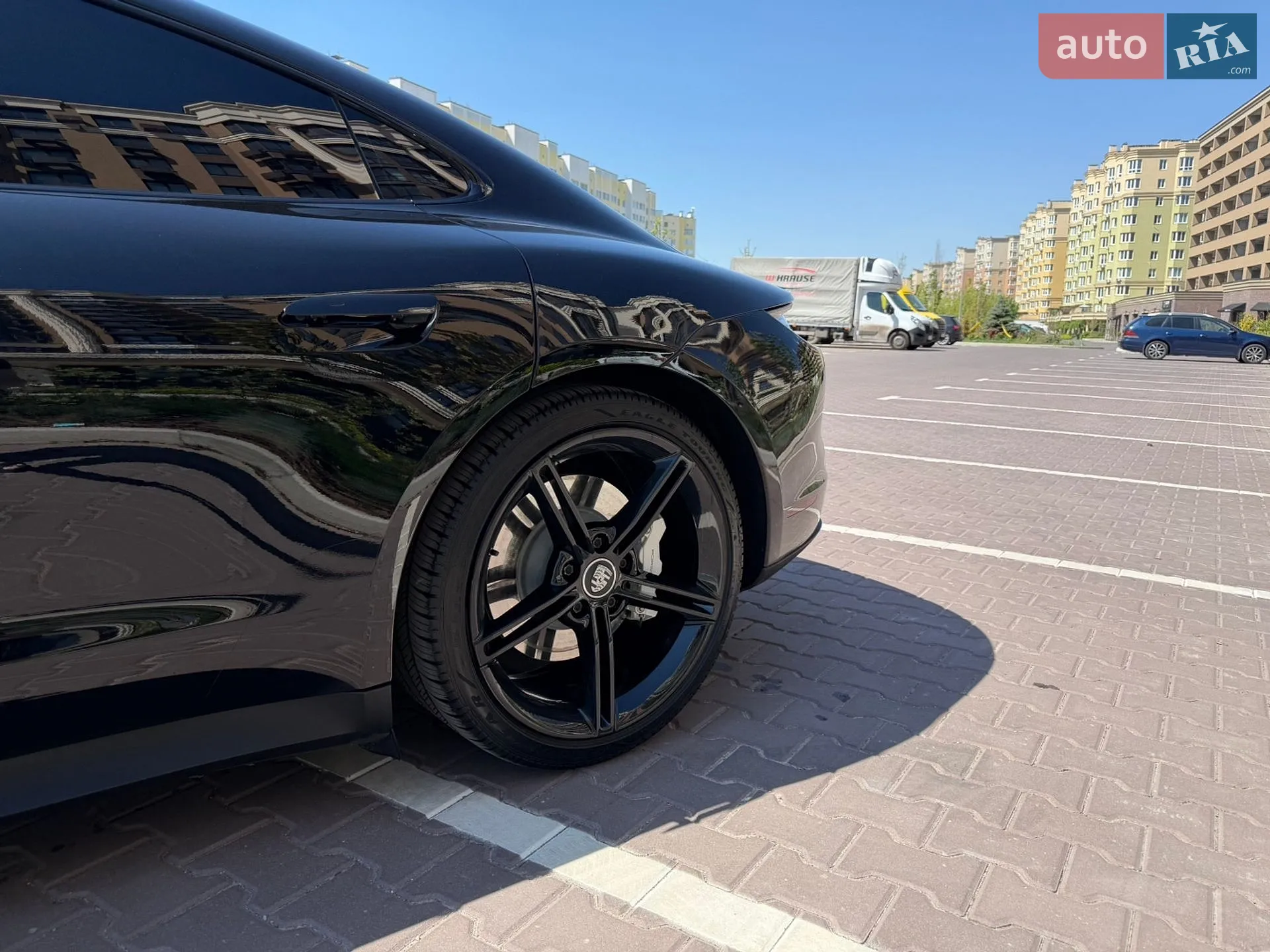 2021 Porsche Taycan - мініатюра 4