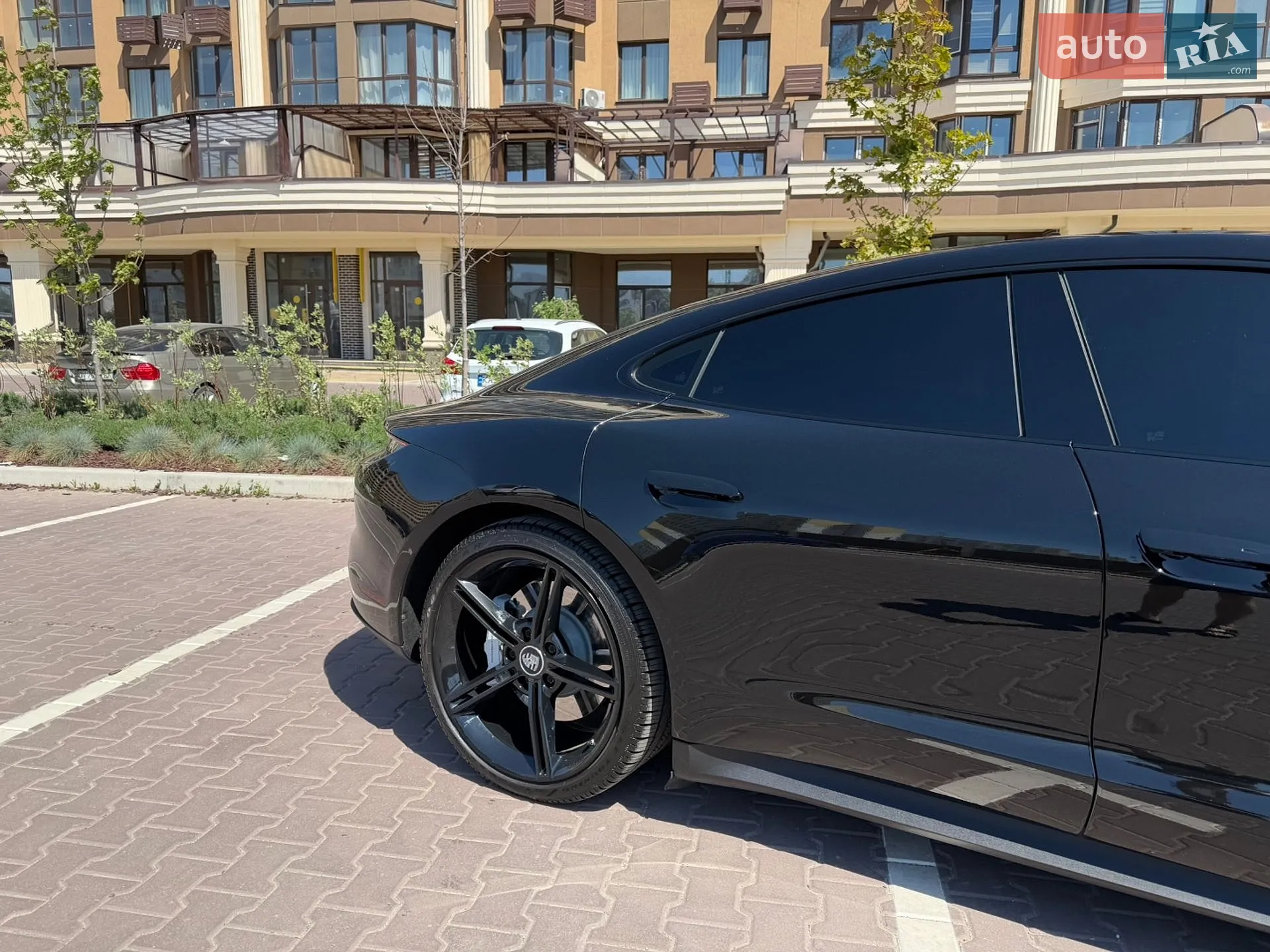 2021 Porsche Taycan - мініатюра 6