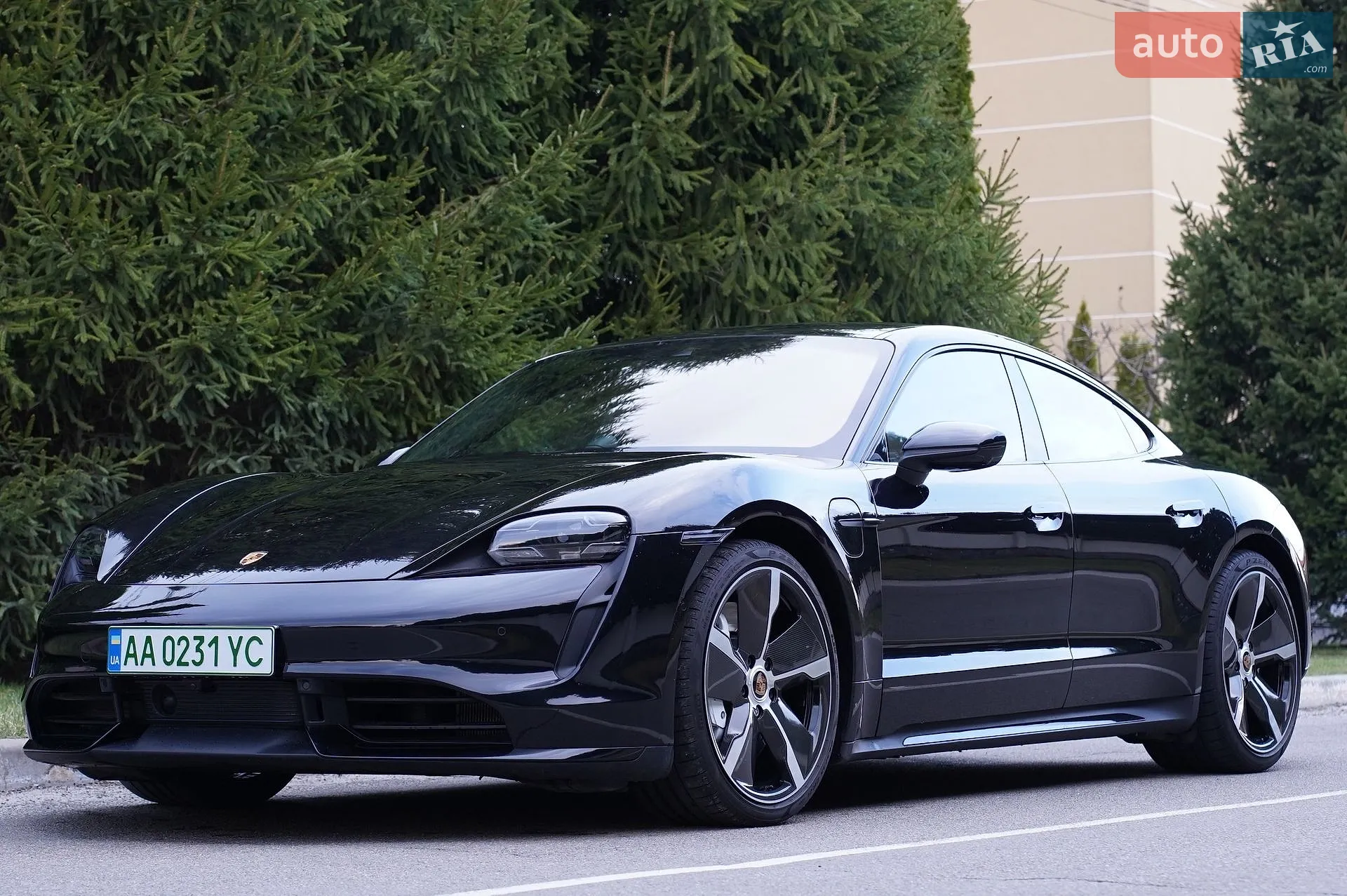 2021 Porsche Taycan - мініатюра 2