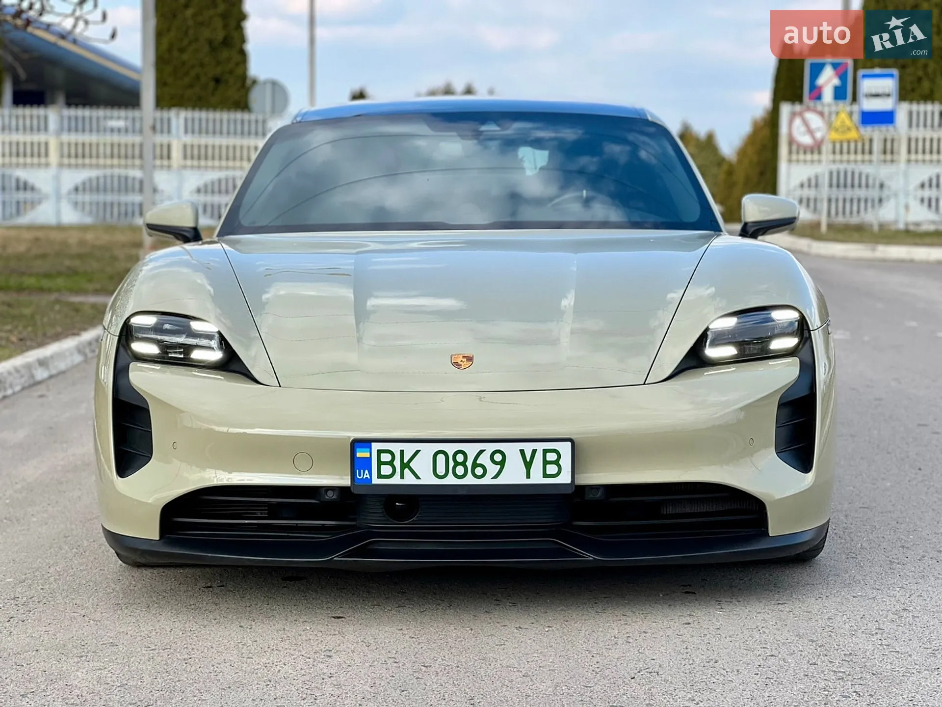 2023 Porsche Taycan - мініатюра 4
