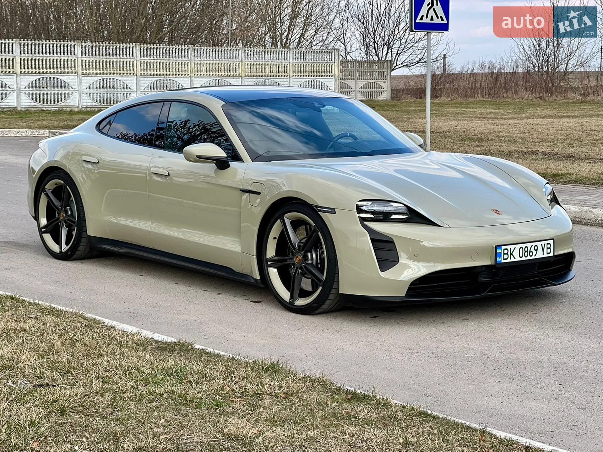2023 Porsche Taycan - мініатюра 11