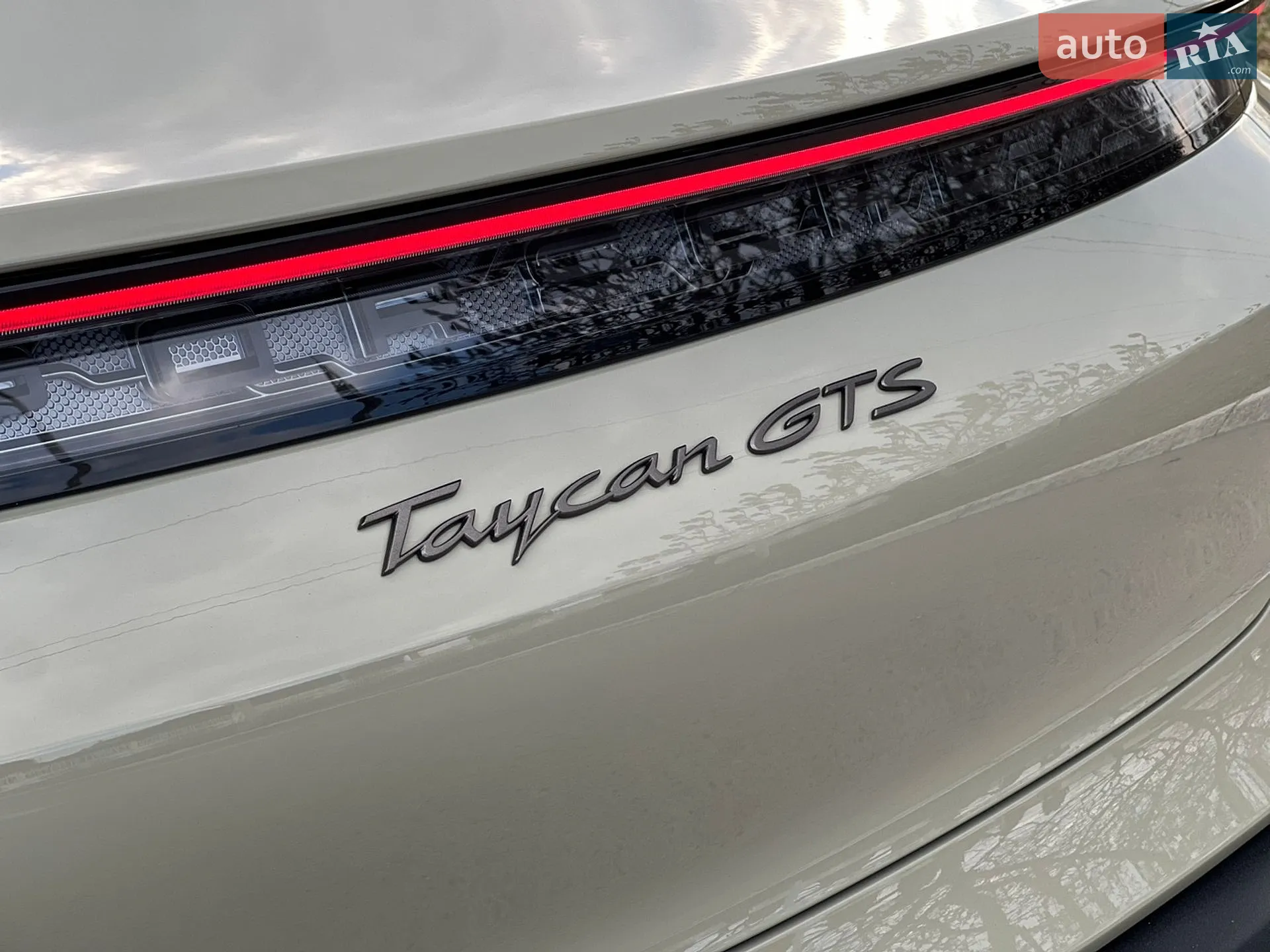 2023 Porsche Taycan - мініатюра 26