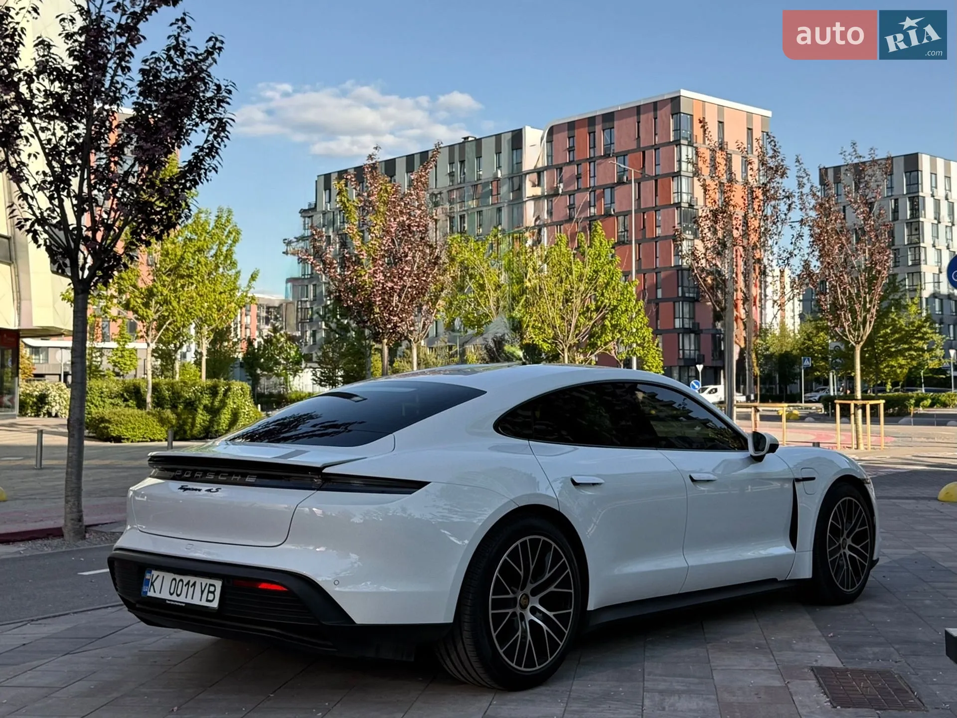 2021 Porsche Taycan - мініатюра 10