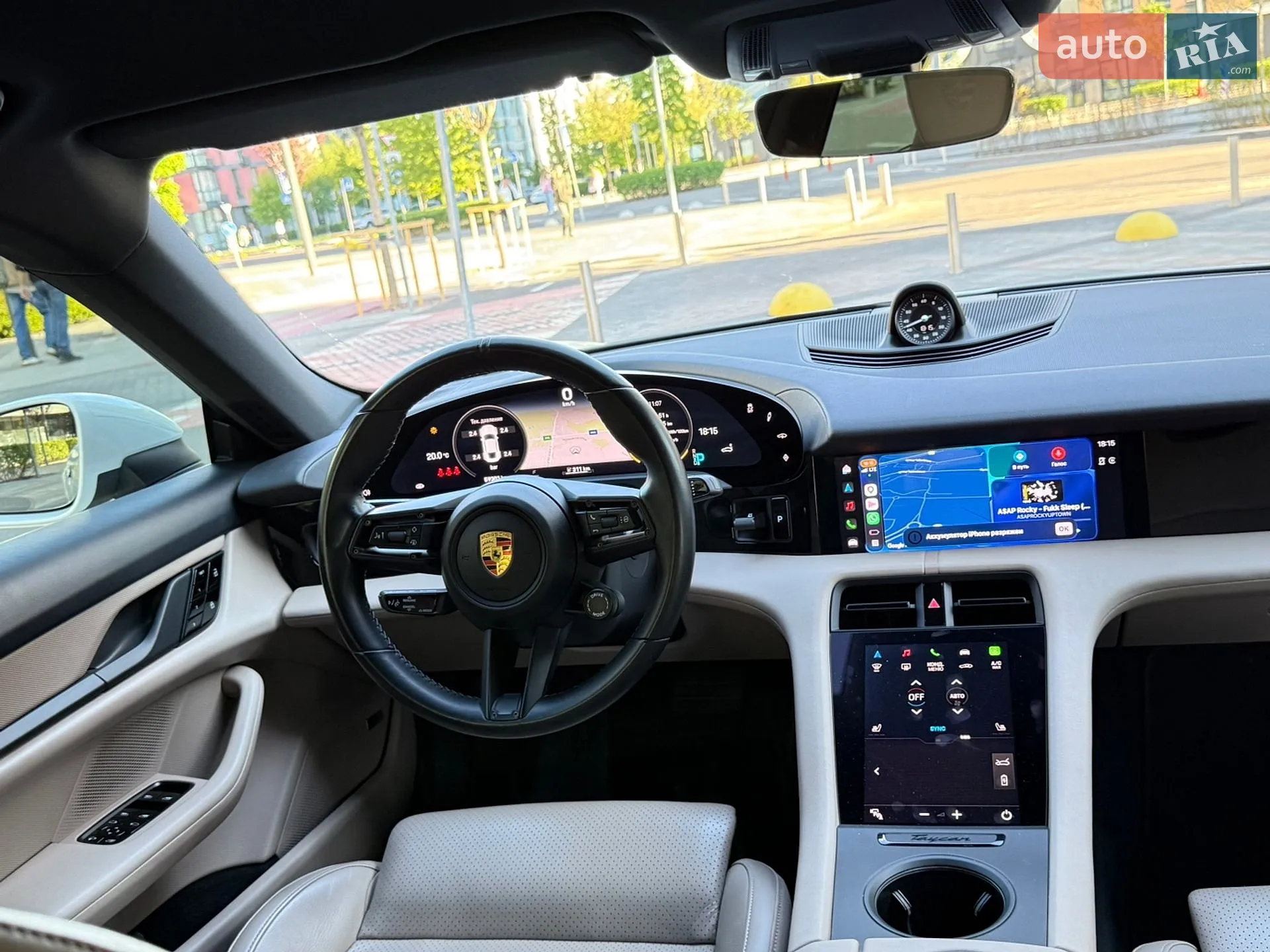 2021 Porsche Taycan - мініатюра 12