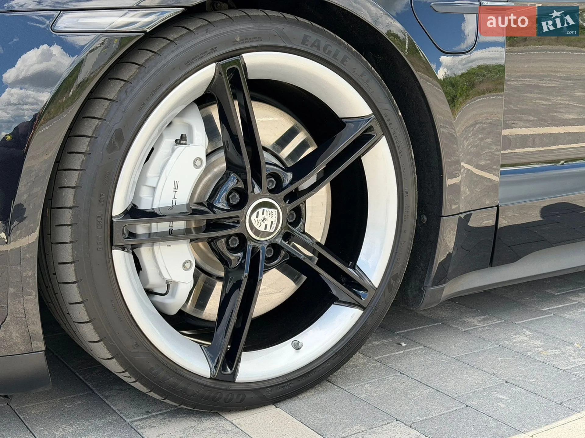 2021 Porsche Taycan - мініатюра 17