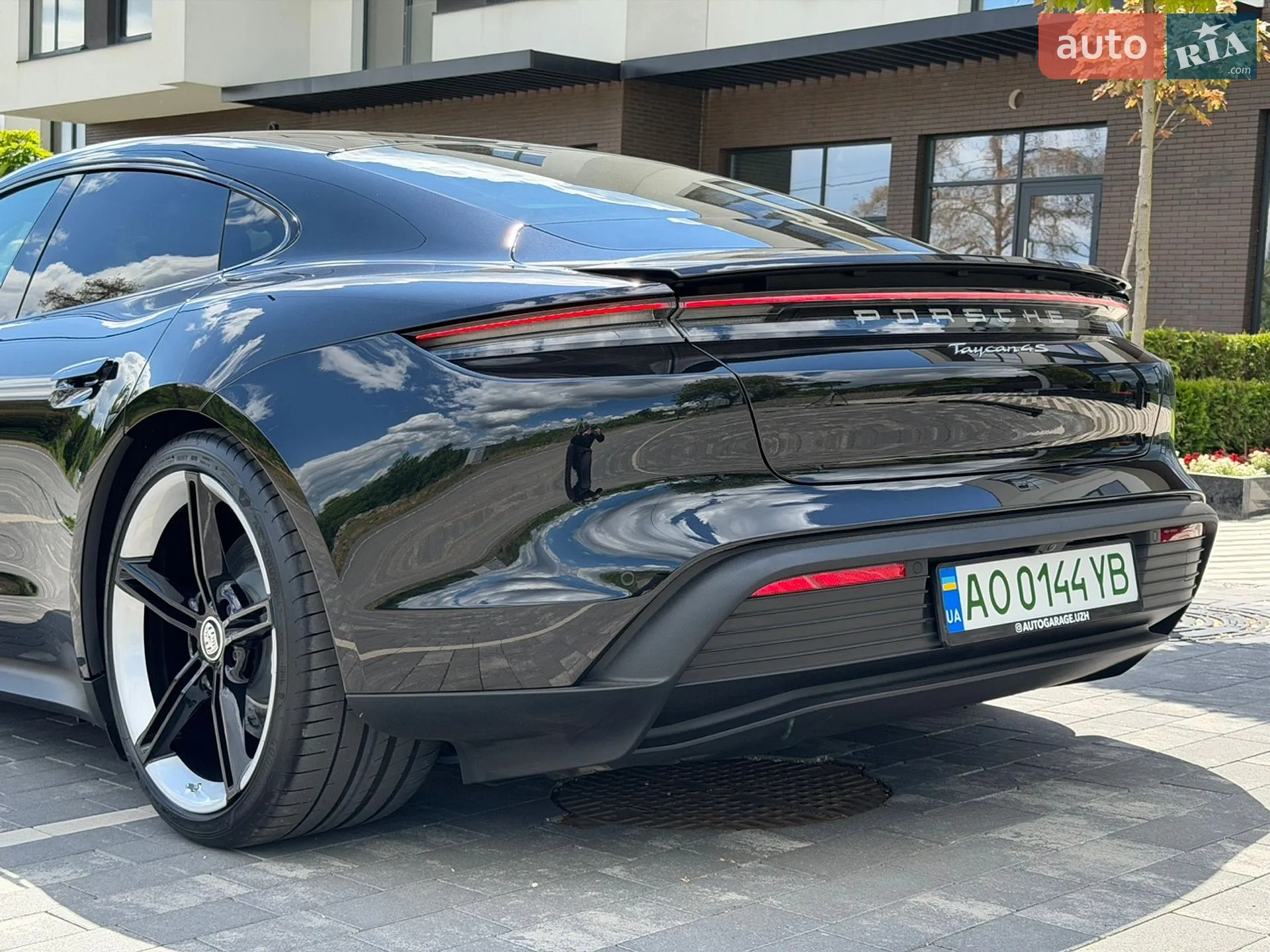 2021 Porsche Taycan - мініатюра 22
